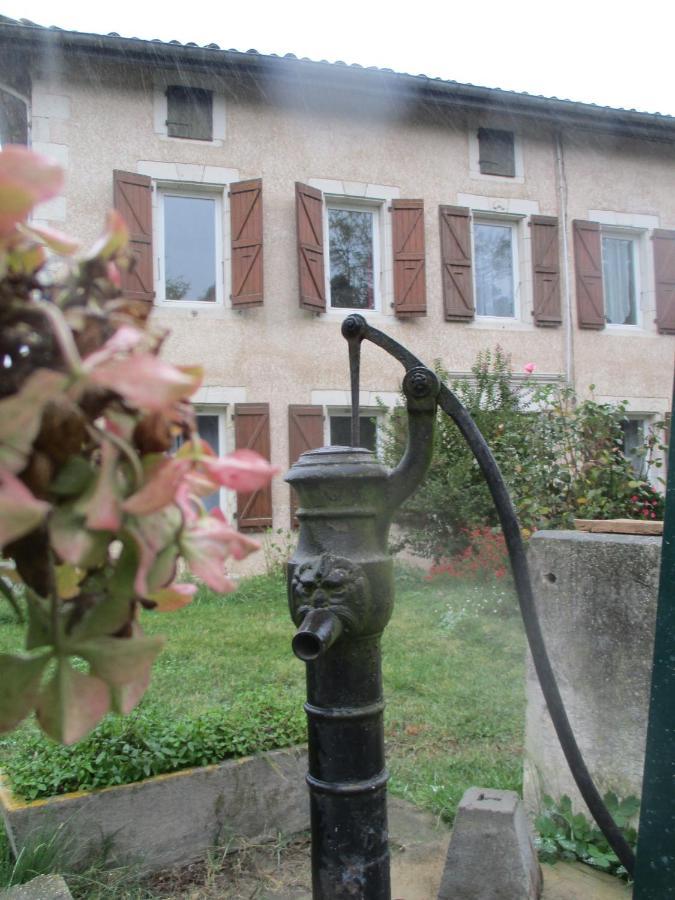 La Maison Saint Roch Hotel Martres-Tolosane Exterior photo